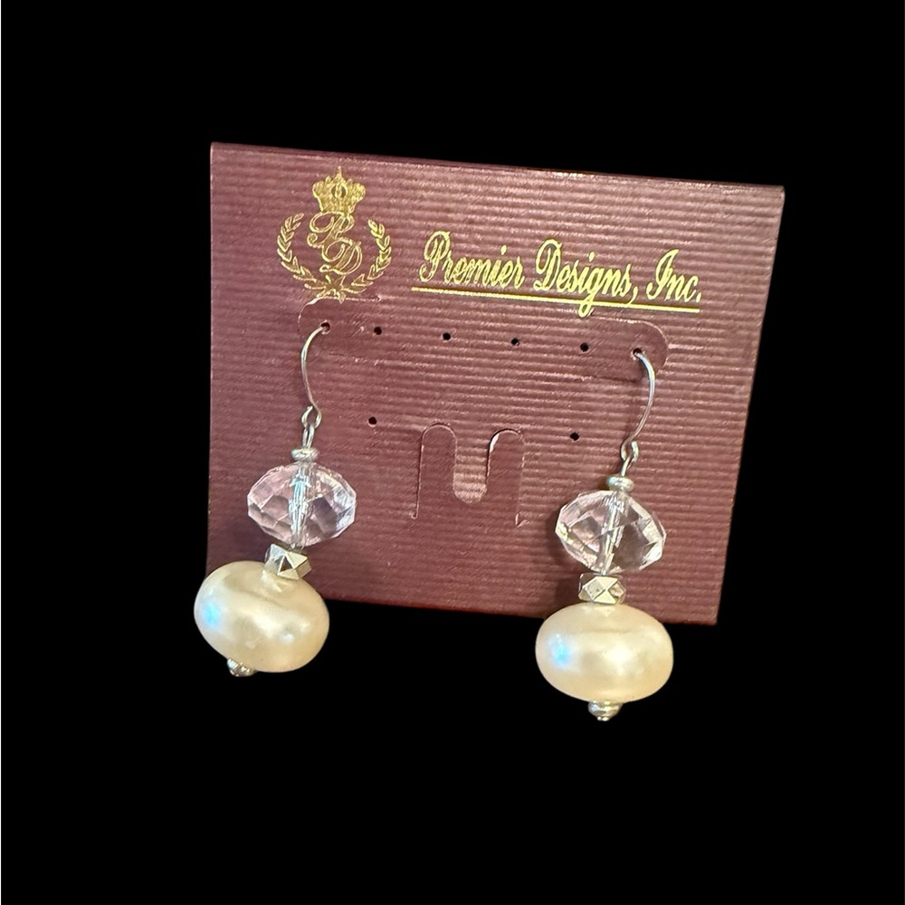 Premier Designs Faux Pearl and Crystal Necklace Set - Picture 2 of 4